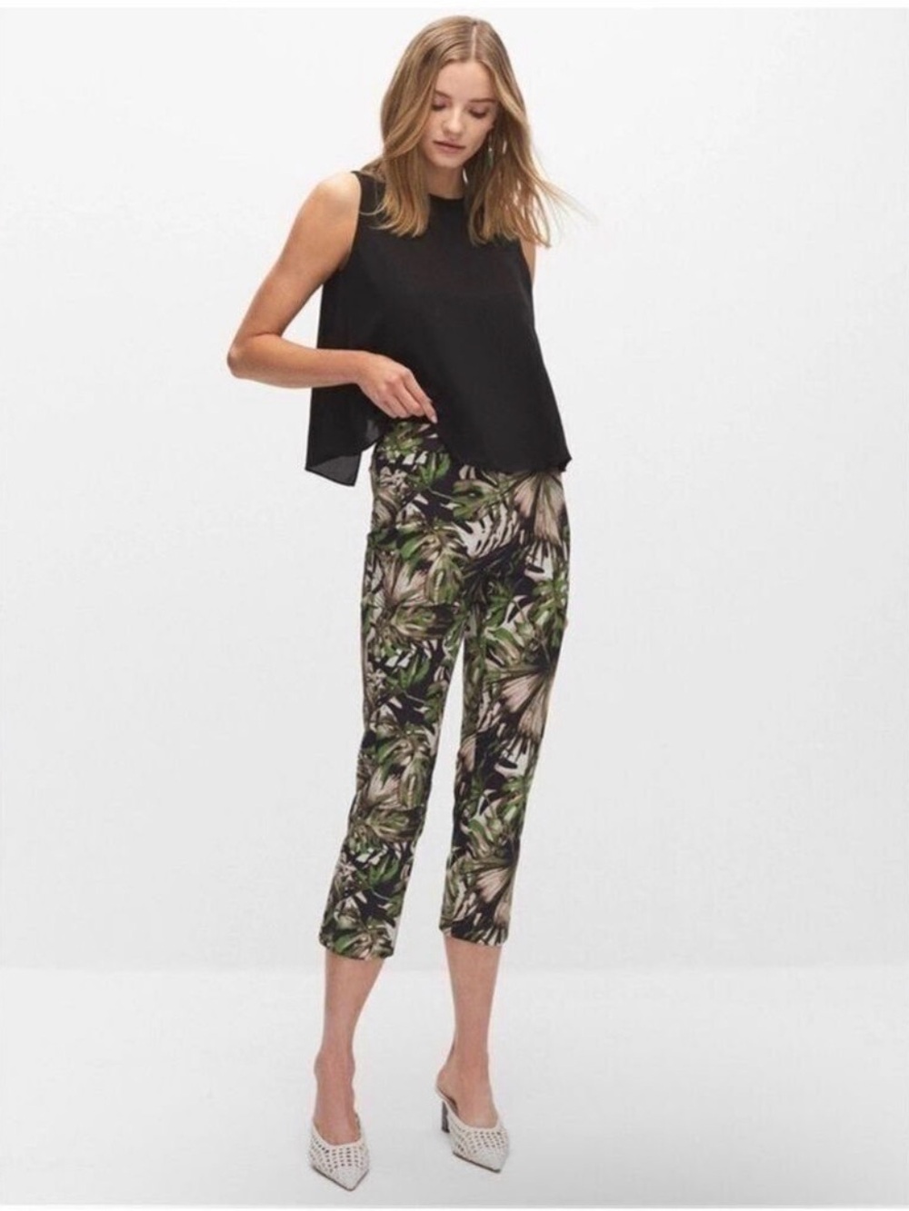 Melanie Lyne leaf print stretch pull on ankle pant Capri Size 8